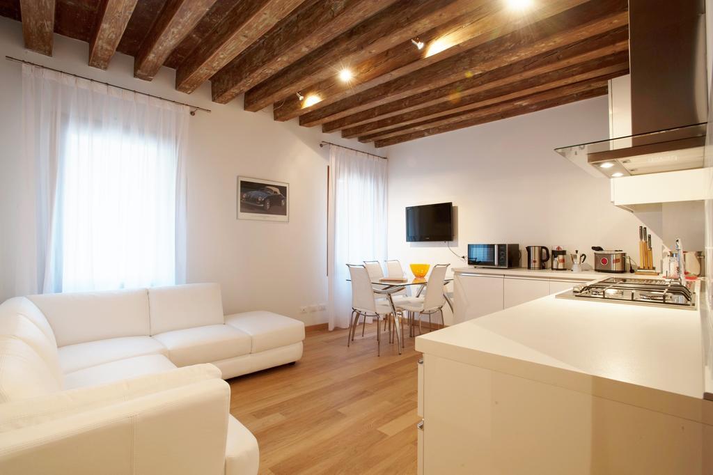 The Lion'S House Apt2 Venetië Kamer foto